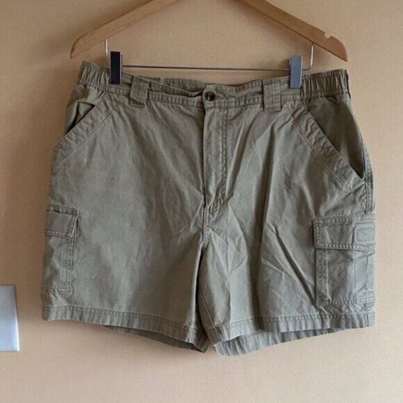L.L. Bean Tropic-Weight Cargo Shorts Men 34 Tan Comfort Waist 100% Cotton Pcoket - Picture 2 of 12